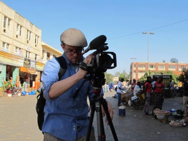 Em 2010 o jornalista norte-americano Bryan Gibel, da Agência Pública, entrevistou o ex-executivo da Siemens que denunciou o esquema de corrupção nos governos de SP e do DF